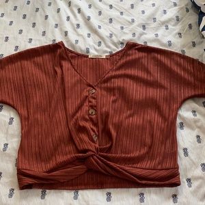 Dark orange crop top w buttons